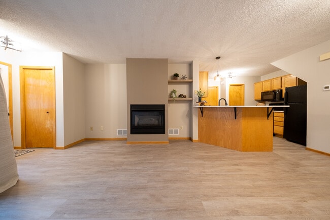 Building Photo - 4148 Durham Ct