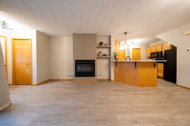 Foto del edificio - 4148 Durham Ct