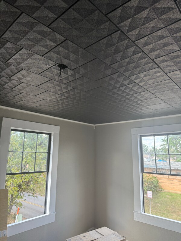 Foto del edificio - 112 Wheeler Ave