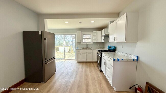 Building Photo - 58 Jackson St