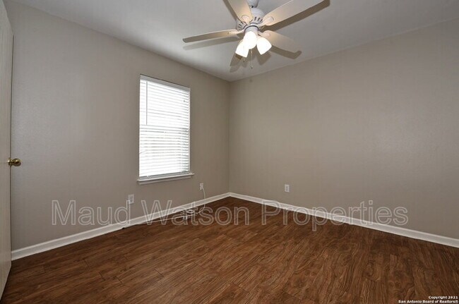 Foto del edificio - 10727 N Shaenridge