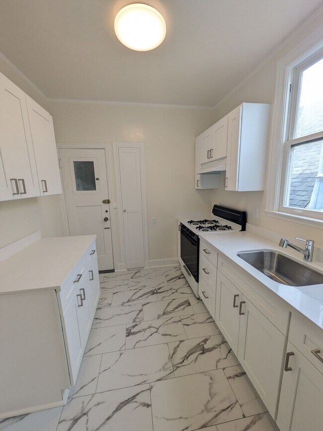 Photo - 126_2ndAve Apartment