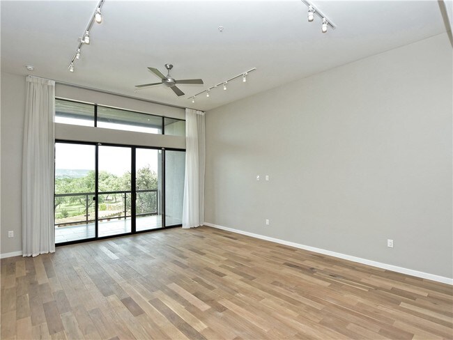 Building Photo - 5921 Hiline Rd