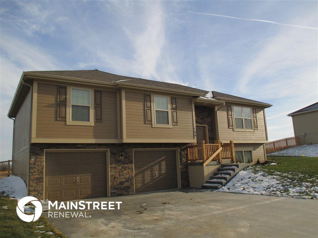 Foto principal - 104 Golfview Dr