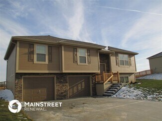 Building Photo - 104 Golfview Dr