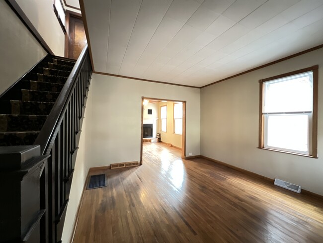 Building Photo - 2268 White St