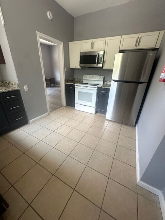 Foto del edificio - 3021 Ashlyn St