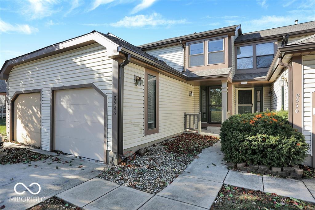 Foto principal - 8528 Hague Rd