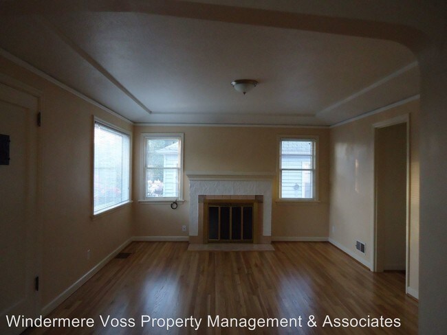 Building Photo - 6414 NE 26th Ave