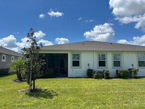 Building Photo - 6041 Timberdale Ave