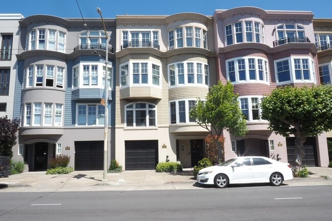 Building Photo - 3326 California St