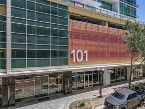 Building Photo - 101 S Eola Dr