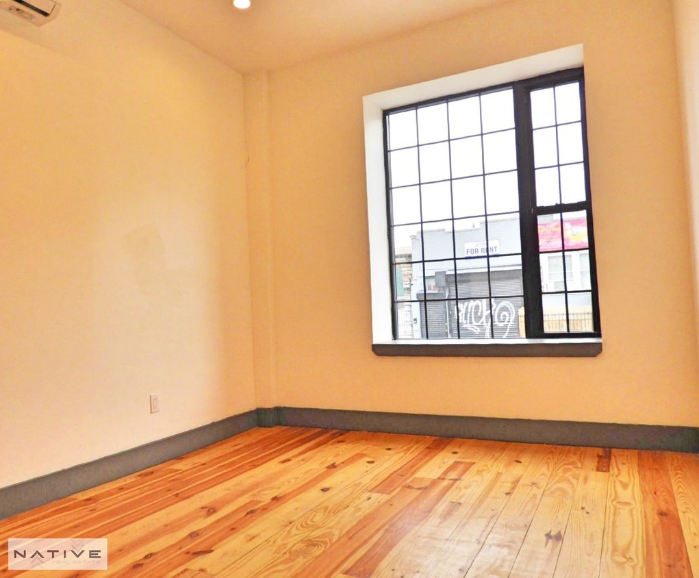 Foto principal - 570 Evergreen Ave