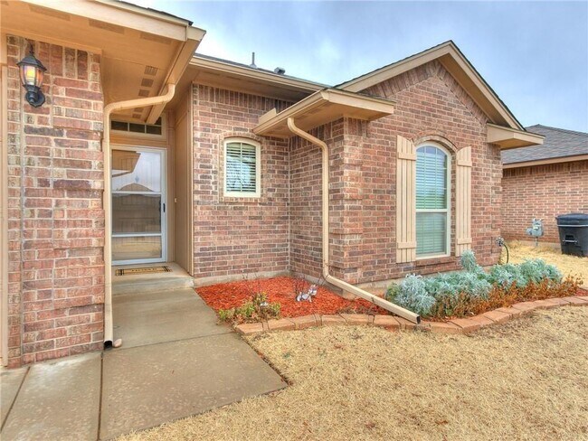 Foto del edificio - 517 Apple Tree Ln