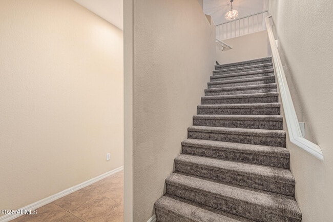 Building Photo - 15221 N Clubgate Dr