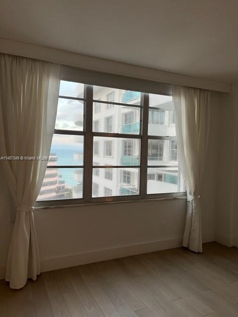 Foto del edificio - 5161 Collins Ave