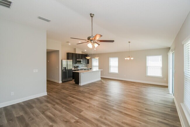 Building Photo - 683 Trellis Bay Dr