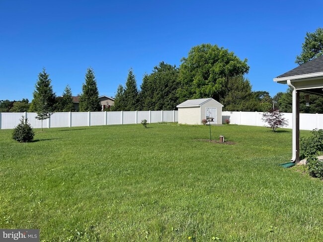 Building Photo - 339 Hook Rd