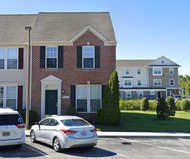 Foto del edificio - 1001 Meadow View Dr