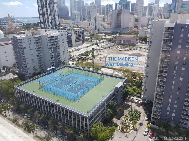 Foto del edificio - 850 N Miami Ave