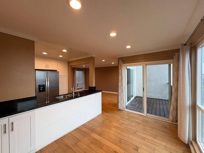 Foto del edificio - Charming 2B/2BA Condo in the Heart of Carlsbad