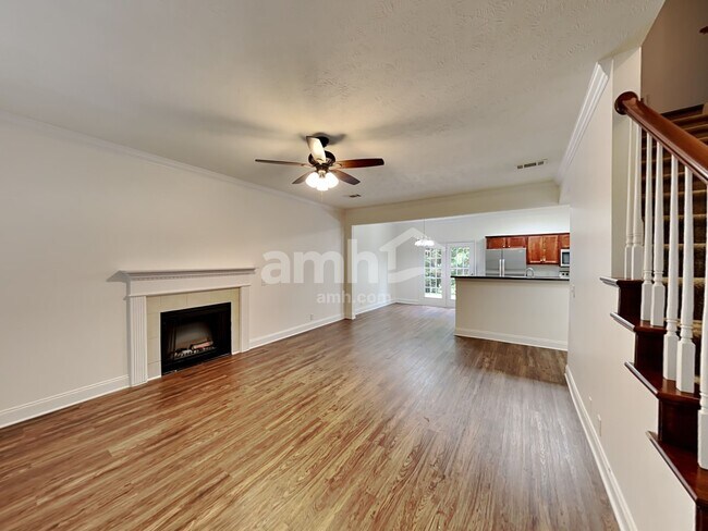 Building Photo - 3314 Hopewell Ct