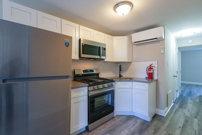 Photo - 1335 S 8th St Apartment