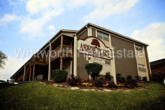 Primary Photo - 1112 Hargrove Rd