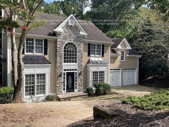 Building Photo - 915 Laurel Crest Dr