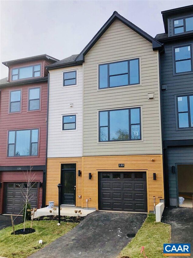 Foto principal - 133 Junction Ln