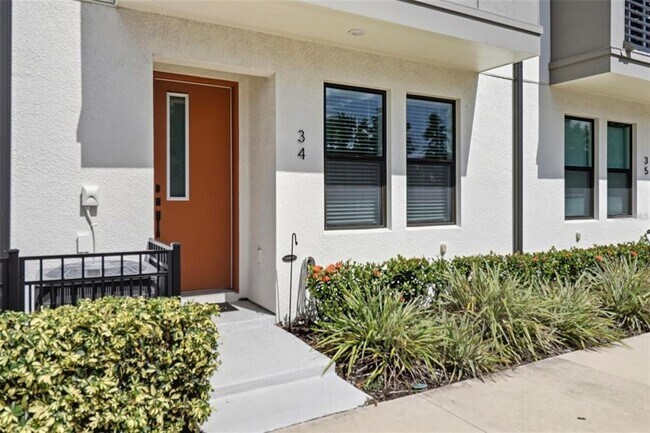 Building Photo - 2511 N Grady Ave