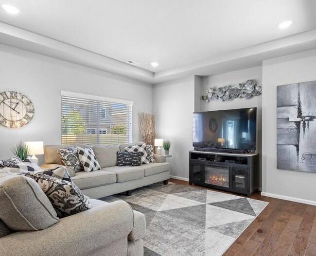 Foto del edificio - 3641 Candlewood Dr