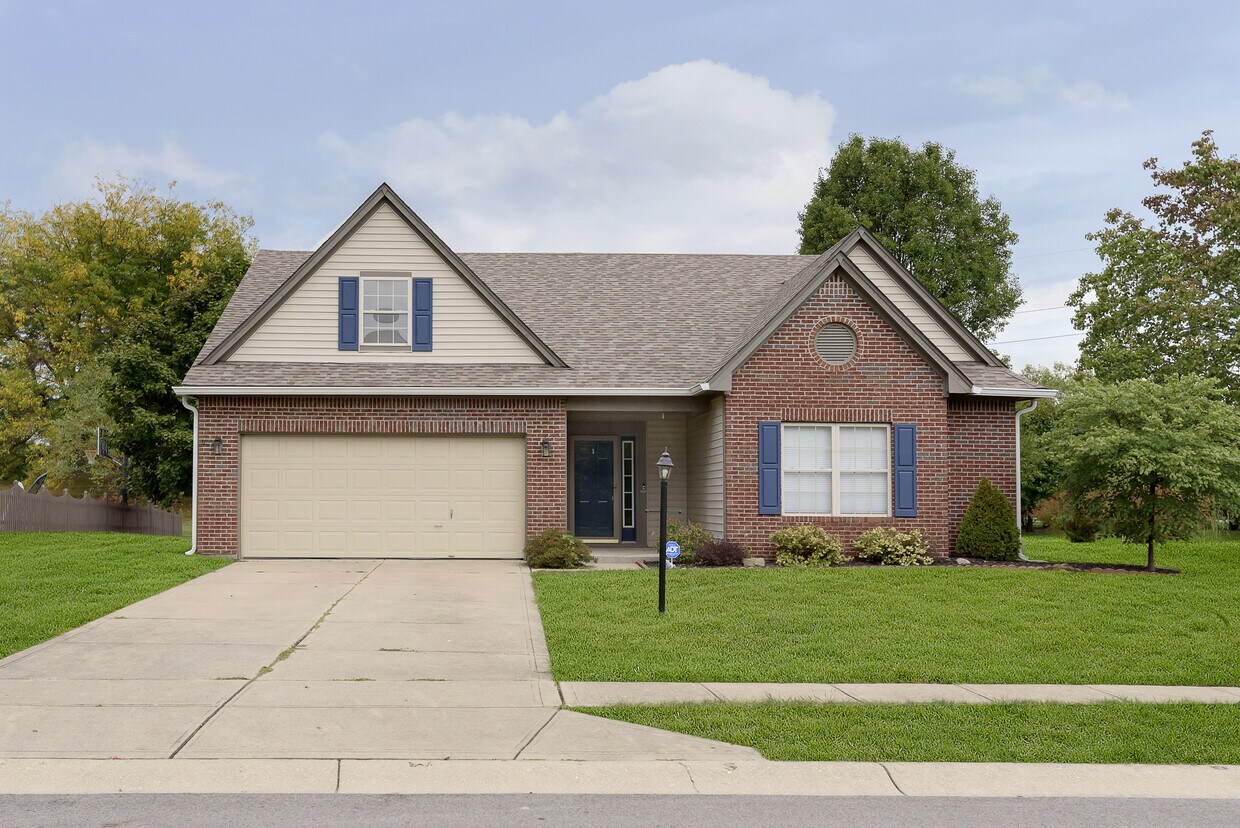 Primary Photo - 15544 Wildflower Ln