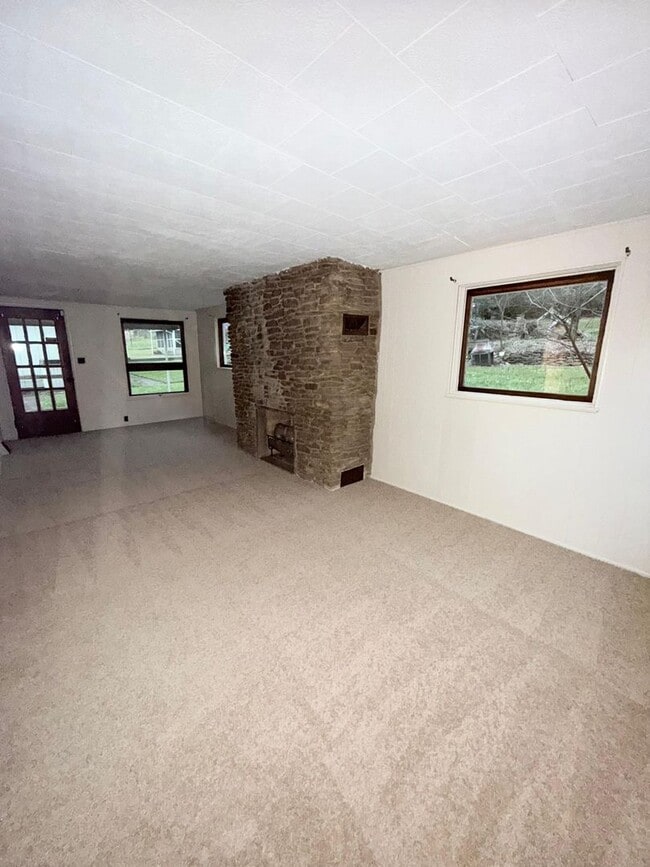 Foto del edificio - Spacious 3BD/1BA Single Family Home