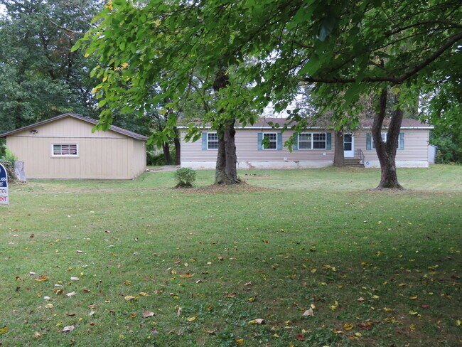 Building Photo - 2968 N 2659th Rd