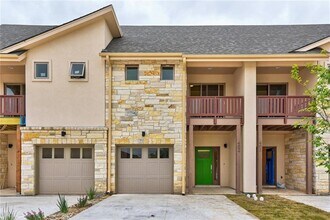 Building Photo - 402 Conservation Dr
