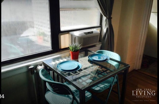 Foto del edificio - 455 W 34th St