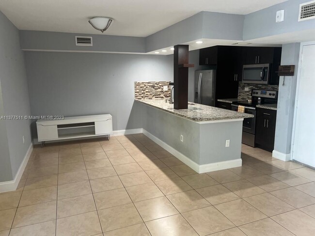 Foto del edificio - 11750 SW 18th St