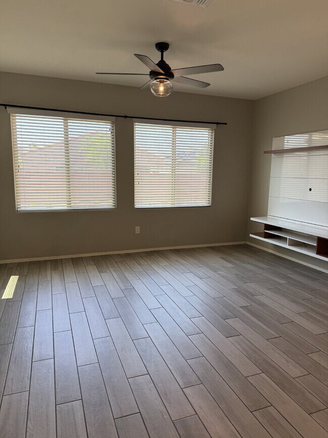 Building Photo - Madera Highlands Community.  COMING SOON