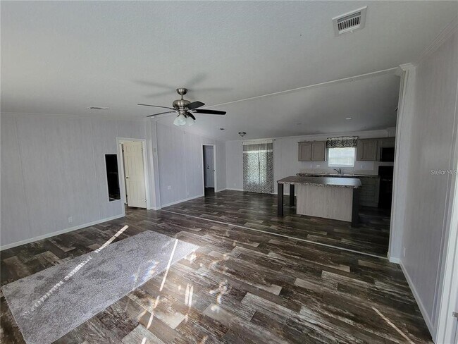 Foto del edificio - 16625 SE 102nd Ave Rd