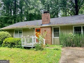 Building Photo - 410 Rocky Dr