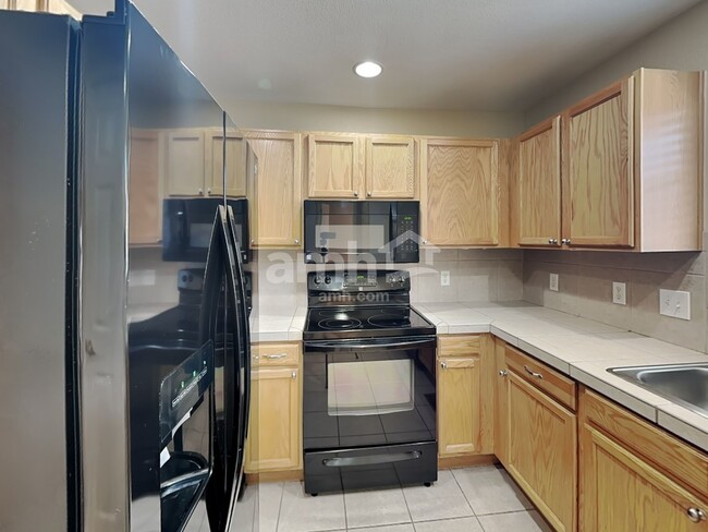 Foto del edificio - 1473 Bergen Rock St