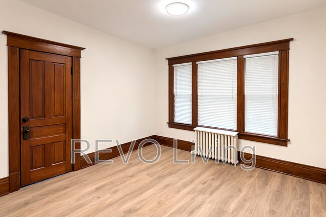 Photo du bâtiment - 7 Centre St