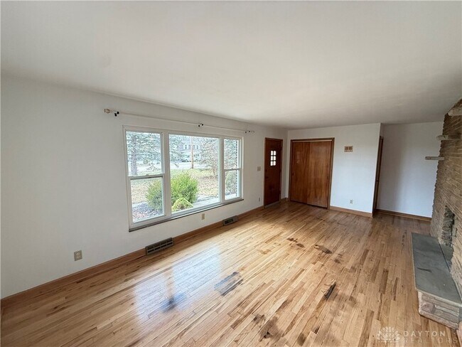 Foto del edificio - 3641 Maxton Rd