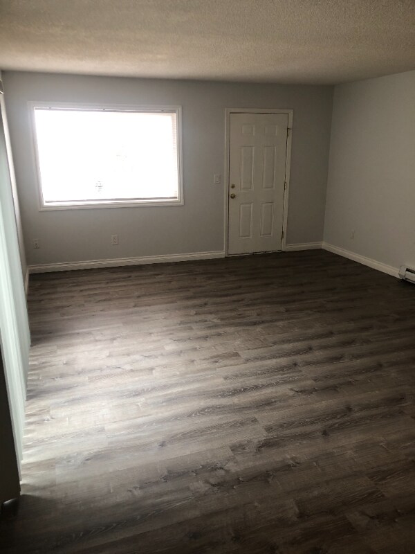 Building Photo - 8000 NE Hwy 99