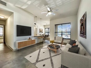 Building Photo - 306 McGowen St