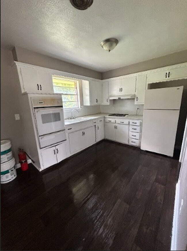 Foto del edificio - Charming Midwest City Home