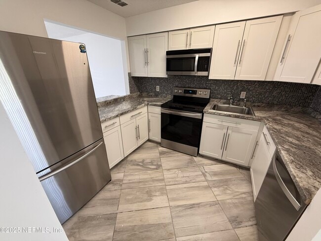 Building Photo - 8 Ponte Vedra Ct