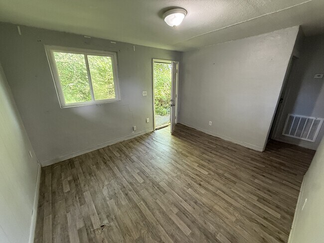 Foto del edificio - 1296 Preston St