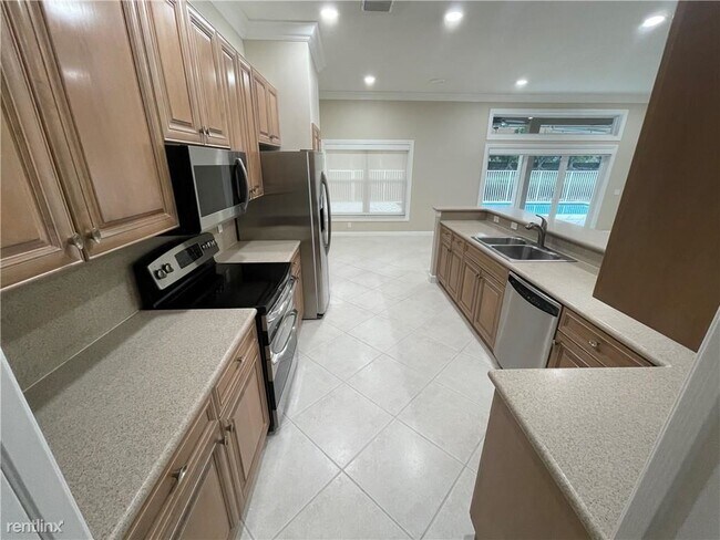 Building Photo - 4 br, 2.5 bath House - 3790 Falcon Ridge Cir